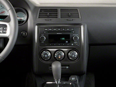 2013 Dodge Challenger SXT Plus