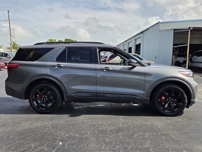 2022 Ford Explorer ST