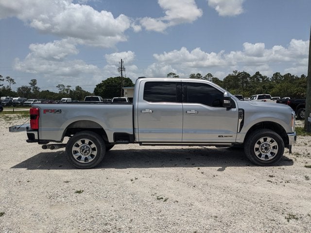 2023 Ford Super Duty F-250 SRW Lariat