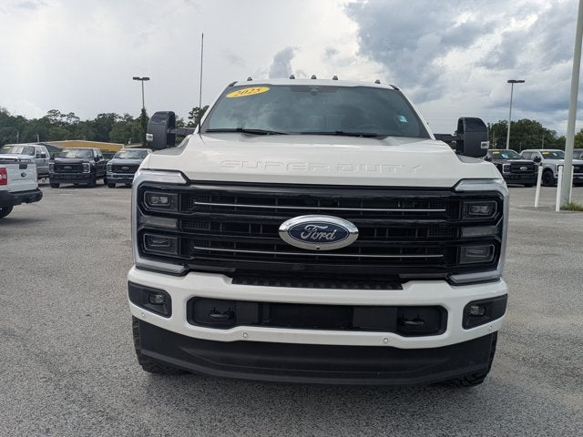2025 Ford Super Duty F-350 SRW Platinum