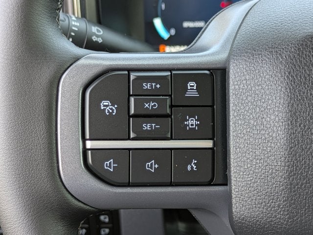 2026 Ford Super Duty F-350 DRW TDSL CREW CAB 6.7L LARIAT