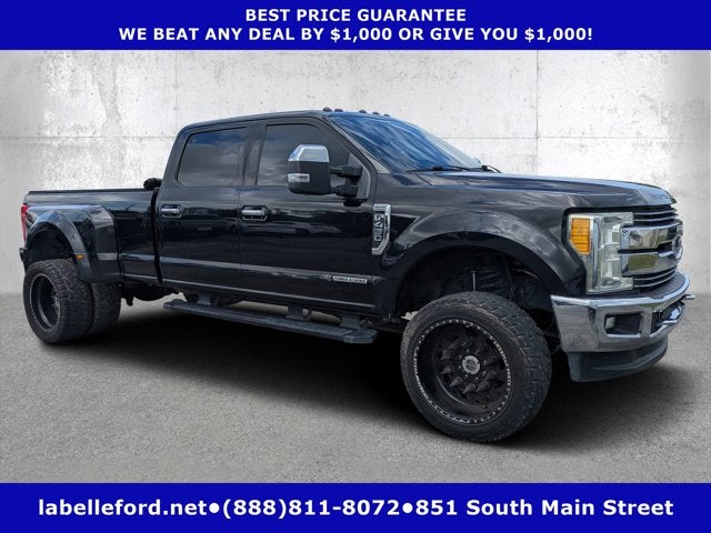 2017 Ford Super Duty F-350 DRW Lariat