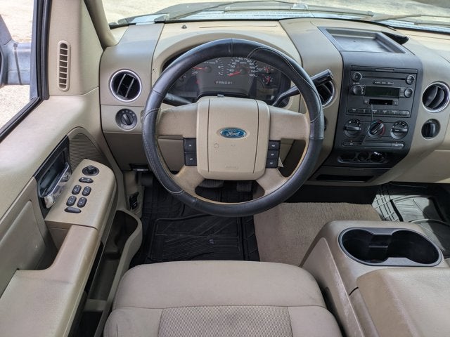 2005 Ford F-150 XLT