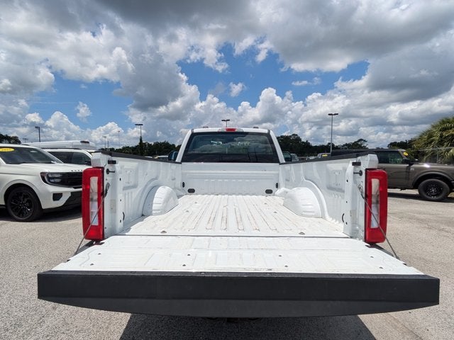 2023 Ford Super Duty F-350 SRW XL
