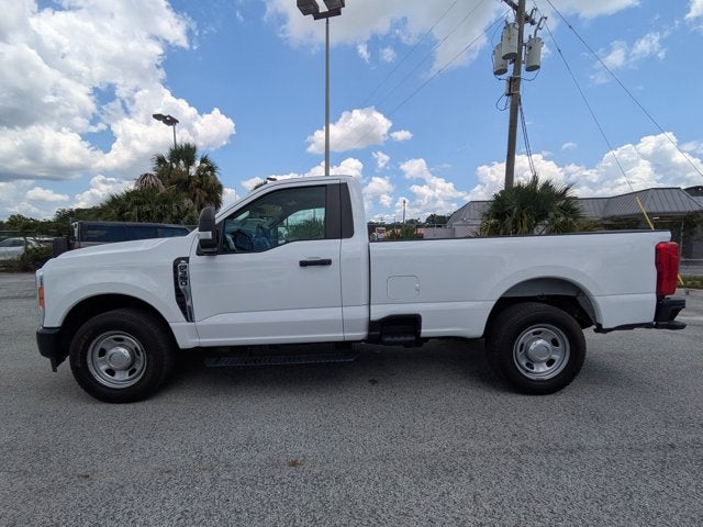 2023 Ford Super Duty F-350 SRW XL