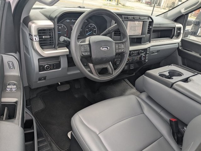 2024 Ford Super Duty F-350 DRW XL