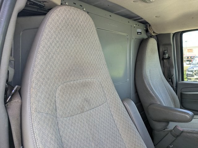 2011 Chevrolet Express Cargo Van RWD 2500 135"