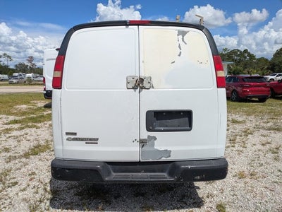2011 Chevrolet Express Cargo Van RWD 2500 135"