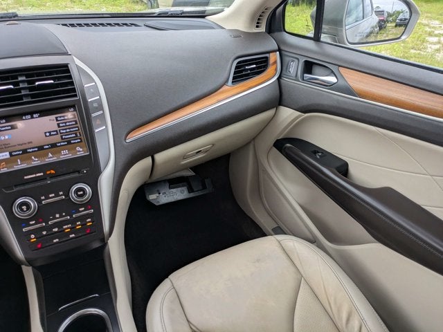 2017 Lincoln MKC Select