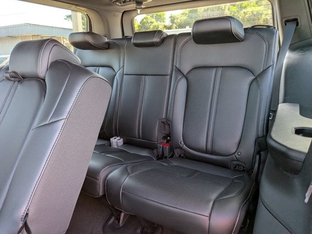 2025 Jeep Wagoneer 4WD