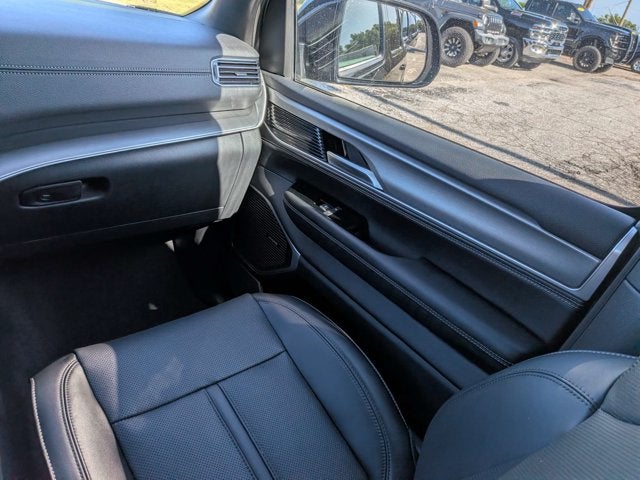 2025 Jeep Wagoneer 4WD