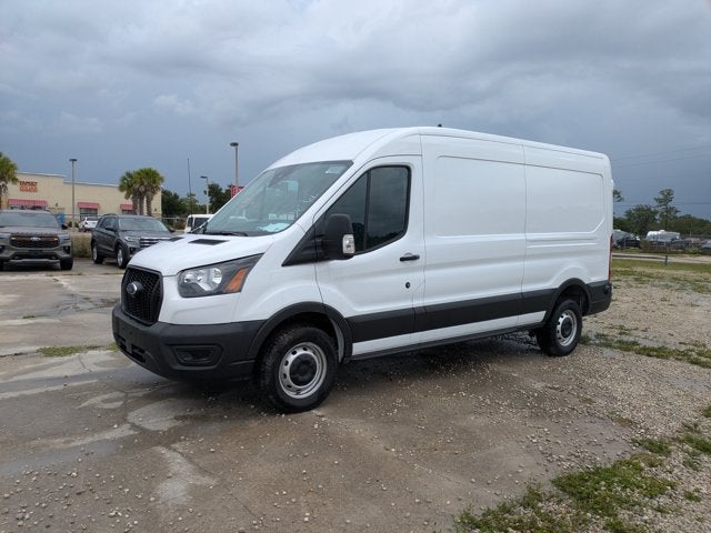 2024 Ford Transit Cargo Van 148' Med roof