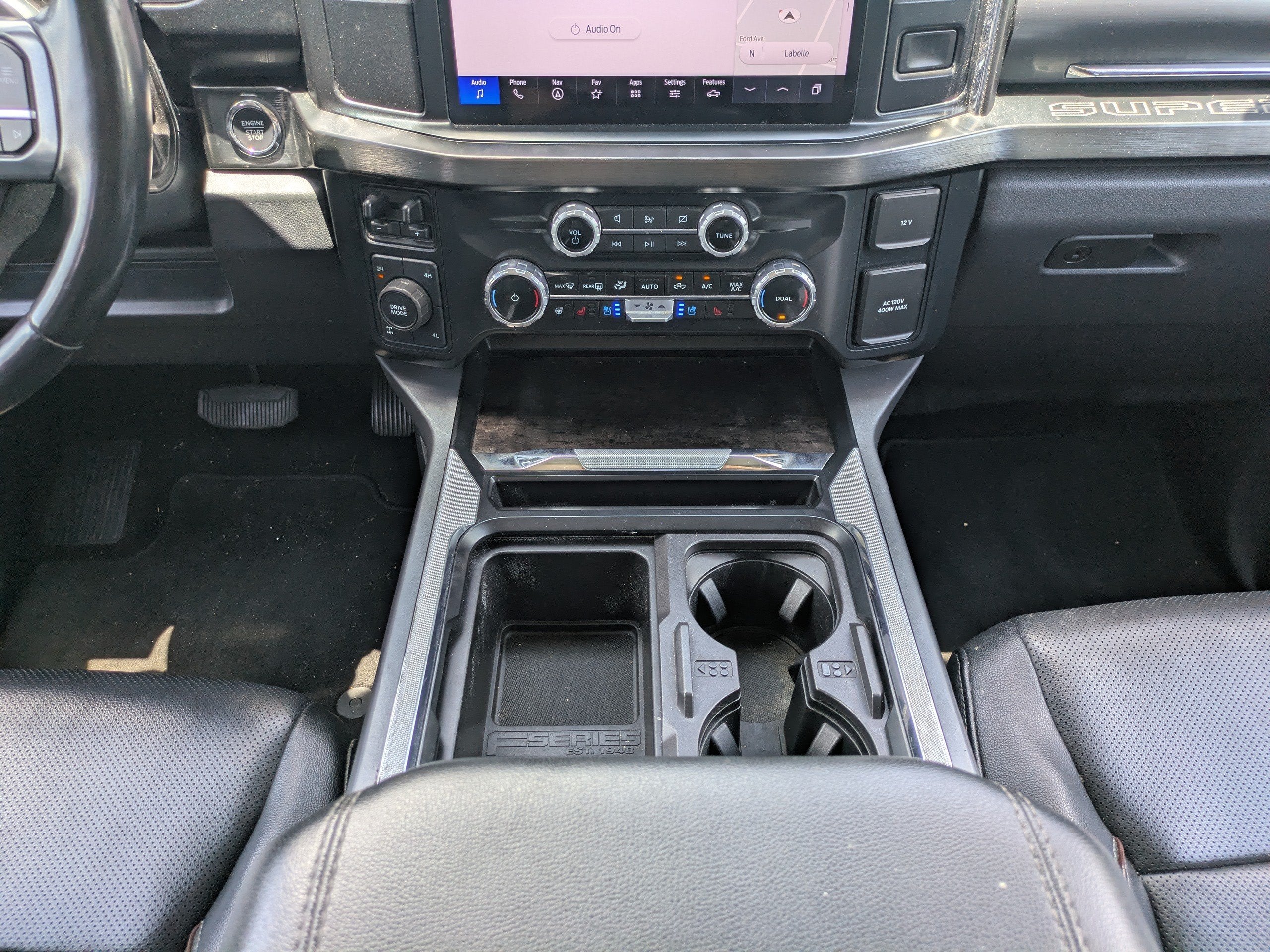 2023 Ford F-250 LARIAT