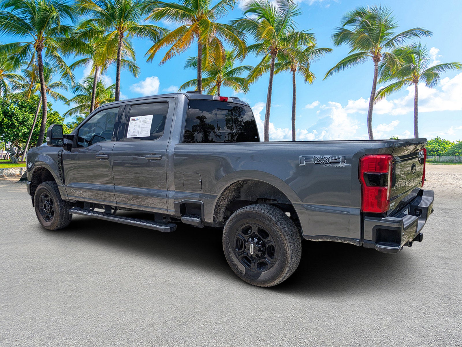 2023 Ford F-250 LARIAT