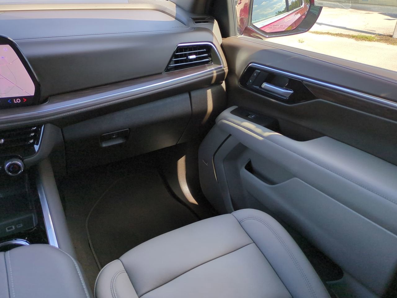 2026 Chevrolet Tahoe LT - Photo 17