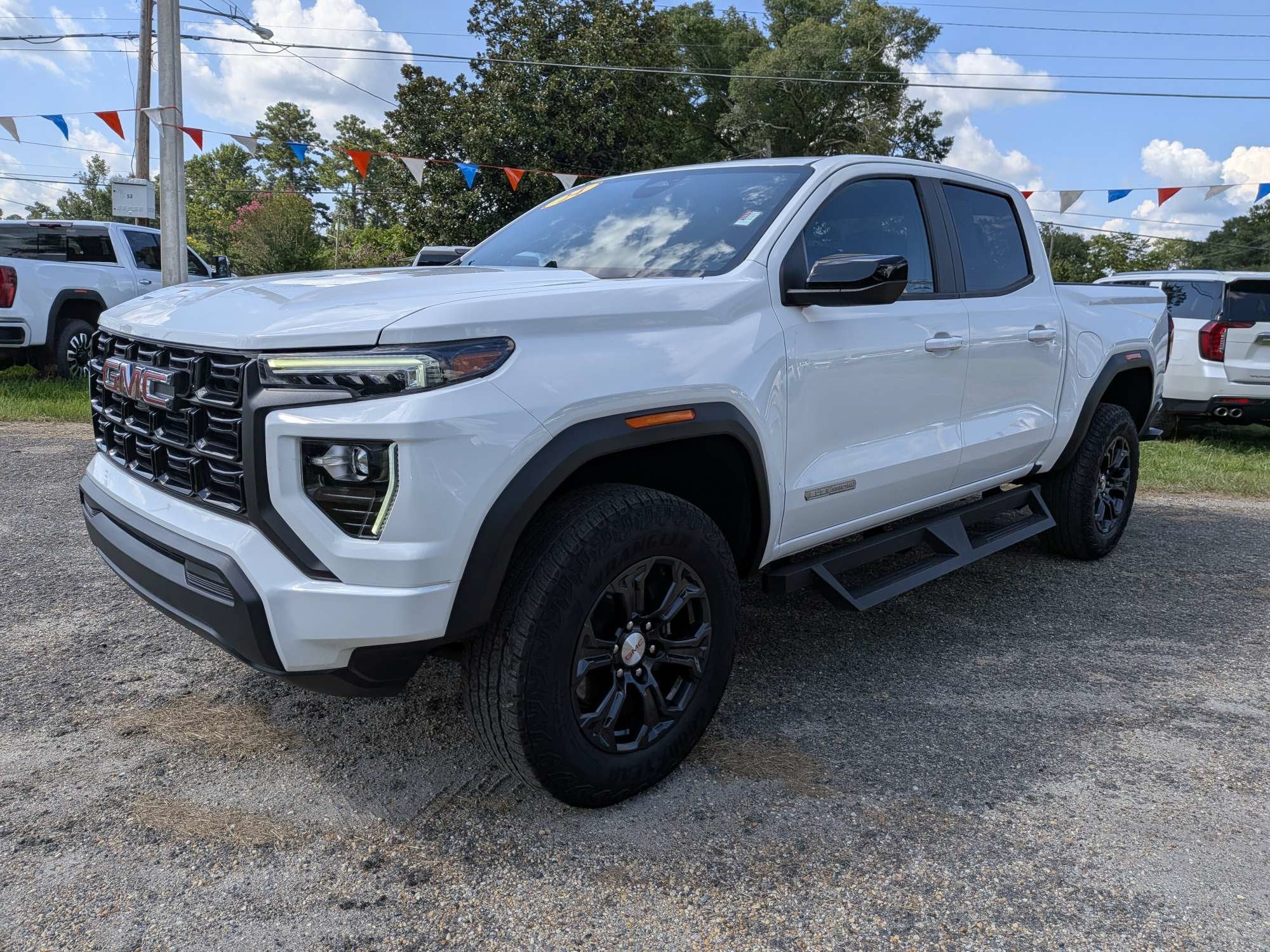 2024 GMC Canyon Elevation