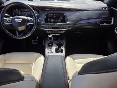 2021 Cadillac XT4 FWD Sport