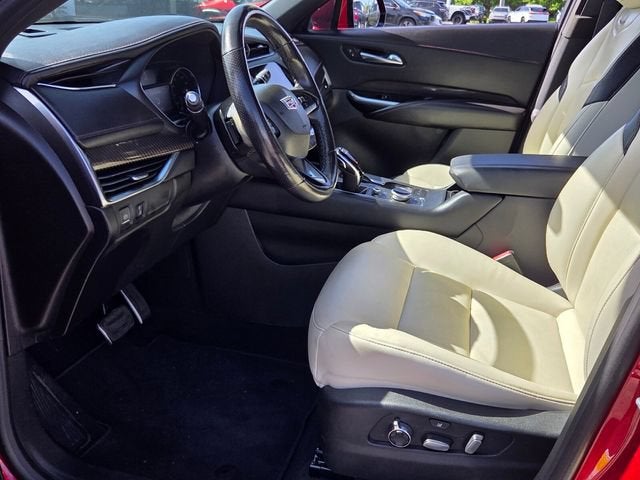 2021 Cadillac XT4 FWD Sport