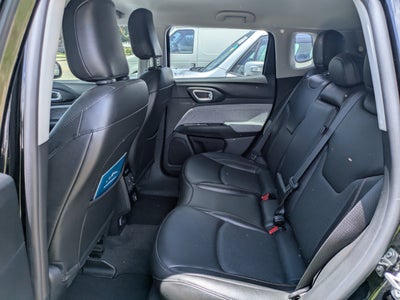 2022 Jeep Compass Latitude Lux 4x4