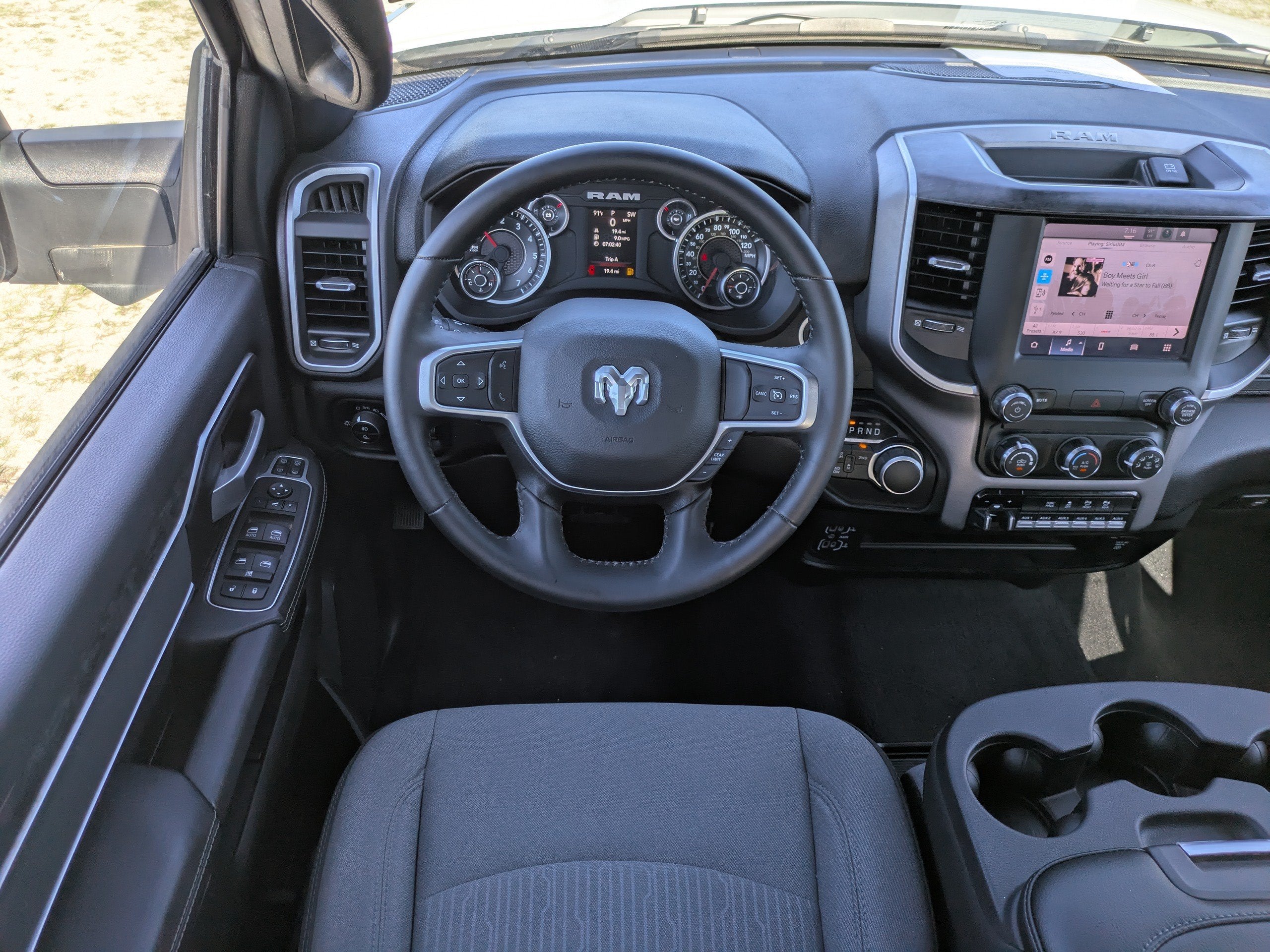 2024 RAM 2500 Big Horn Crew Cab 4x4 6'4" Box