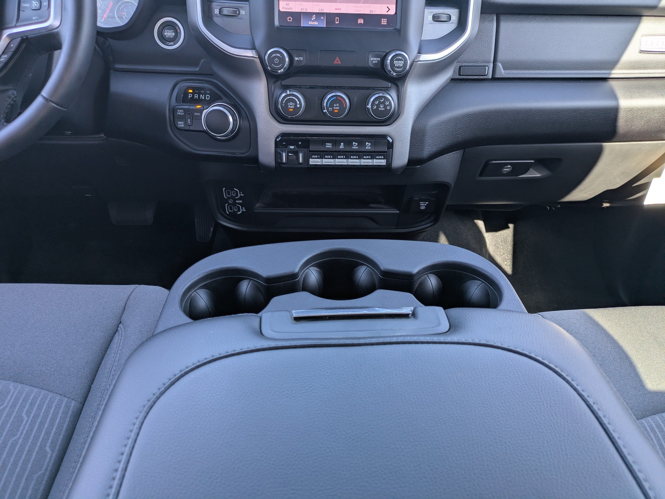 2024 RAM 2500 Big Horn Crew Cab 4x4 6'4" Box