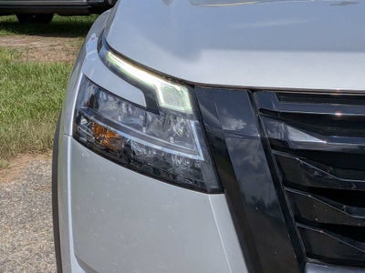 2022 Nissan Pathfinder SV 2WD