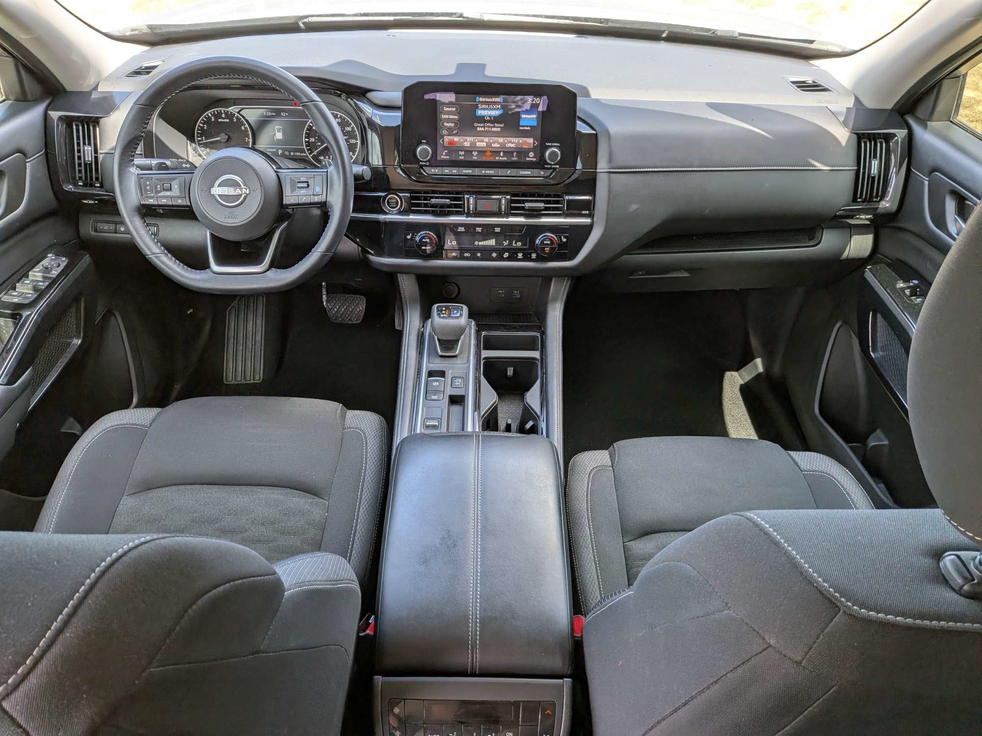 2022 Nissan Pathfinder SV 2WD