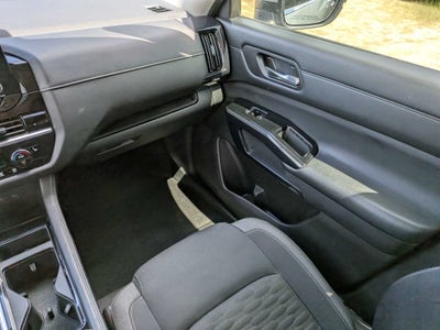 2022 Nissan Pathfinder SV 2WD