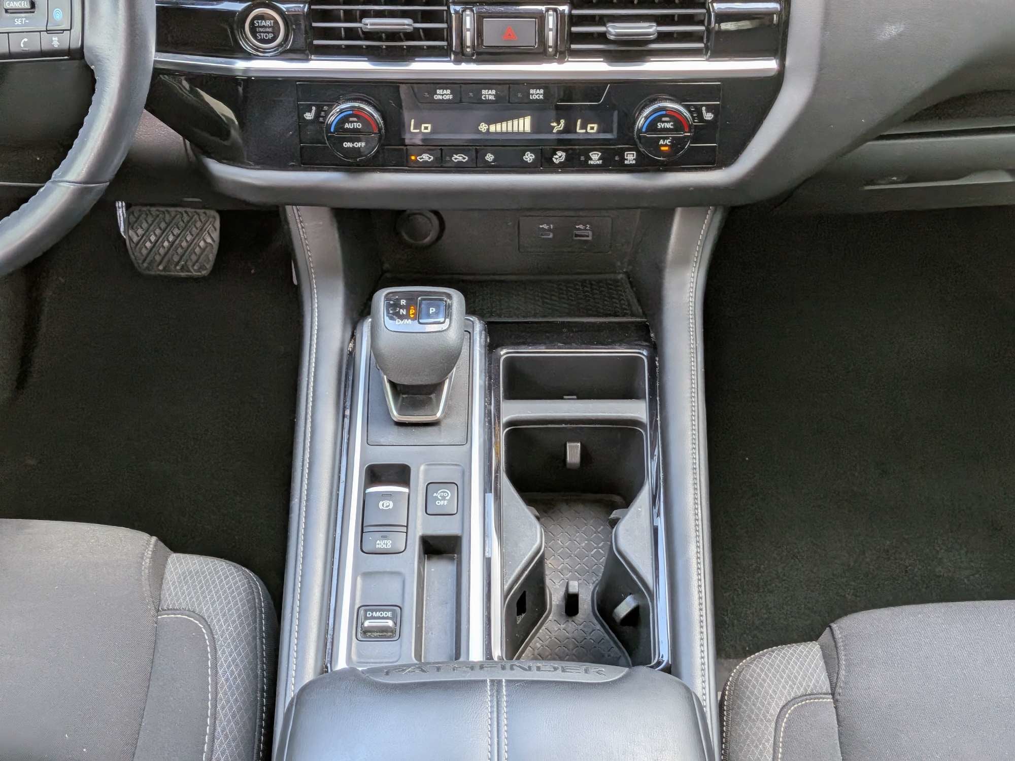 2022 Nissan Pathfinder SV 2WD