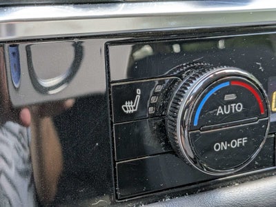 2022 Nissan Pathfinder SV 2WD