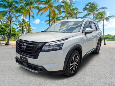 2023 Nissan Pathfinder Platinum 4WD
