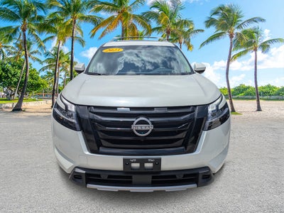 2023 Nissan Pathfinder Platinum 4WD