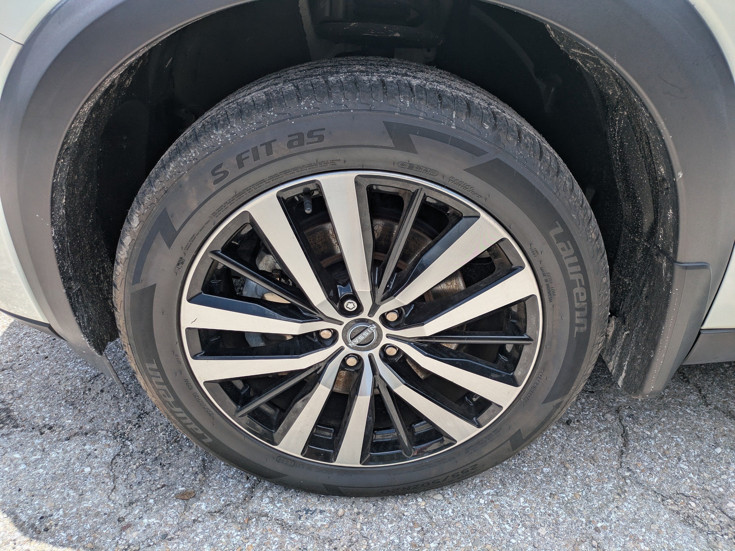 2023 Nissan Pathfinder Platinum 4WD