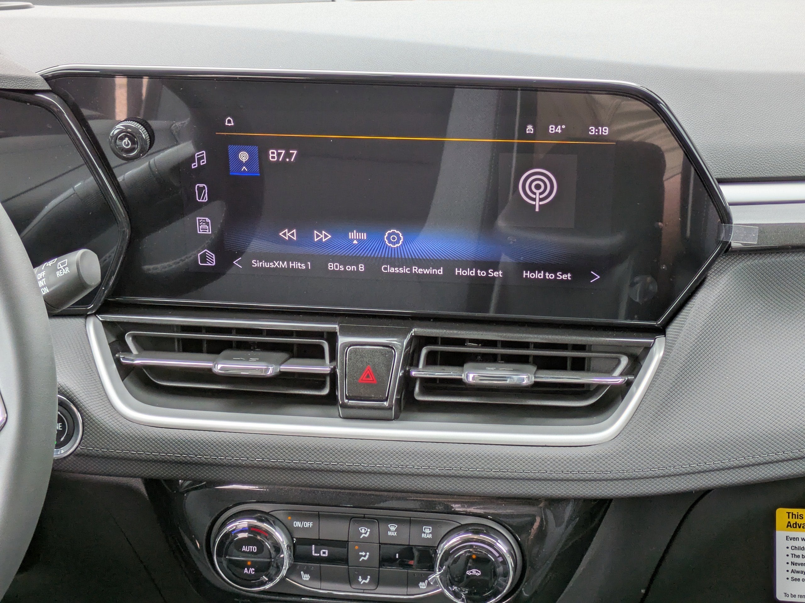 2026 Chevrolet Trailblazer LT - Photo 19