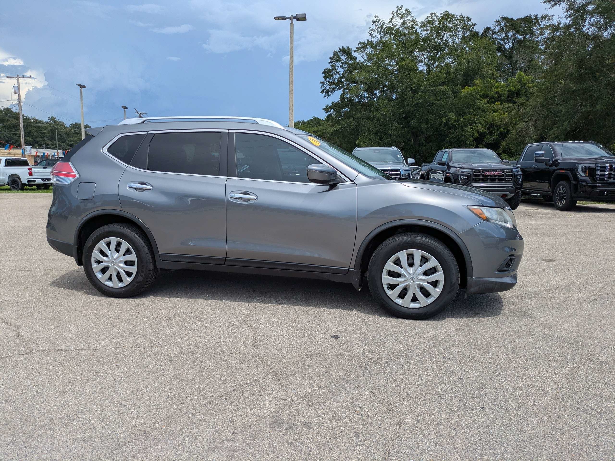 2016 Nissan Rogue S