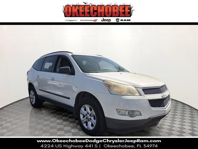2011 Chevrolet Traverse LS