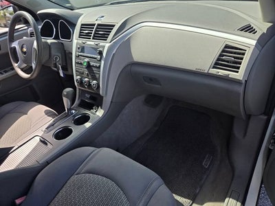 2011 Chevrolet Traverse LS