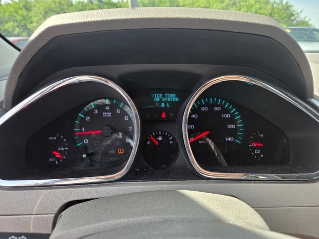 2011 Chevrolet Traverse LS