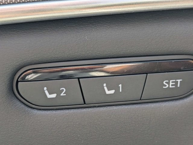 2023 INFINITI QX50 LUXE