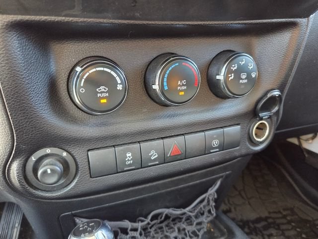 2014 Jeep Wrangler Sahara