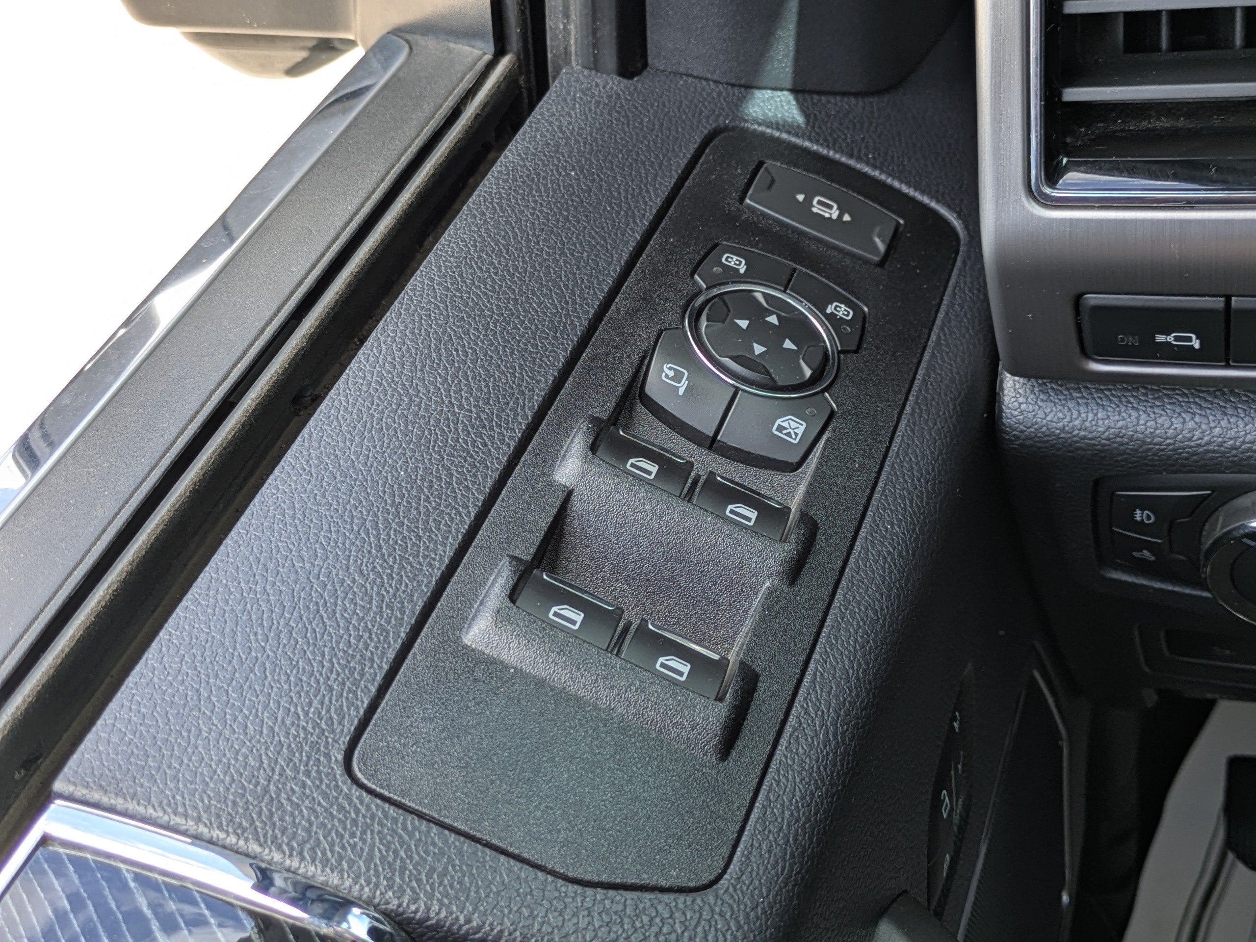 2022 Ford Super Duty F-450 DRW Platinum
