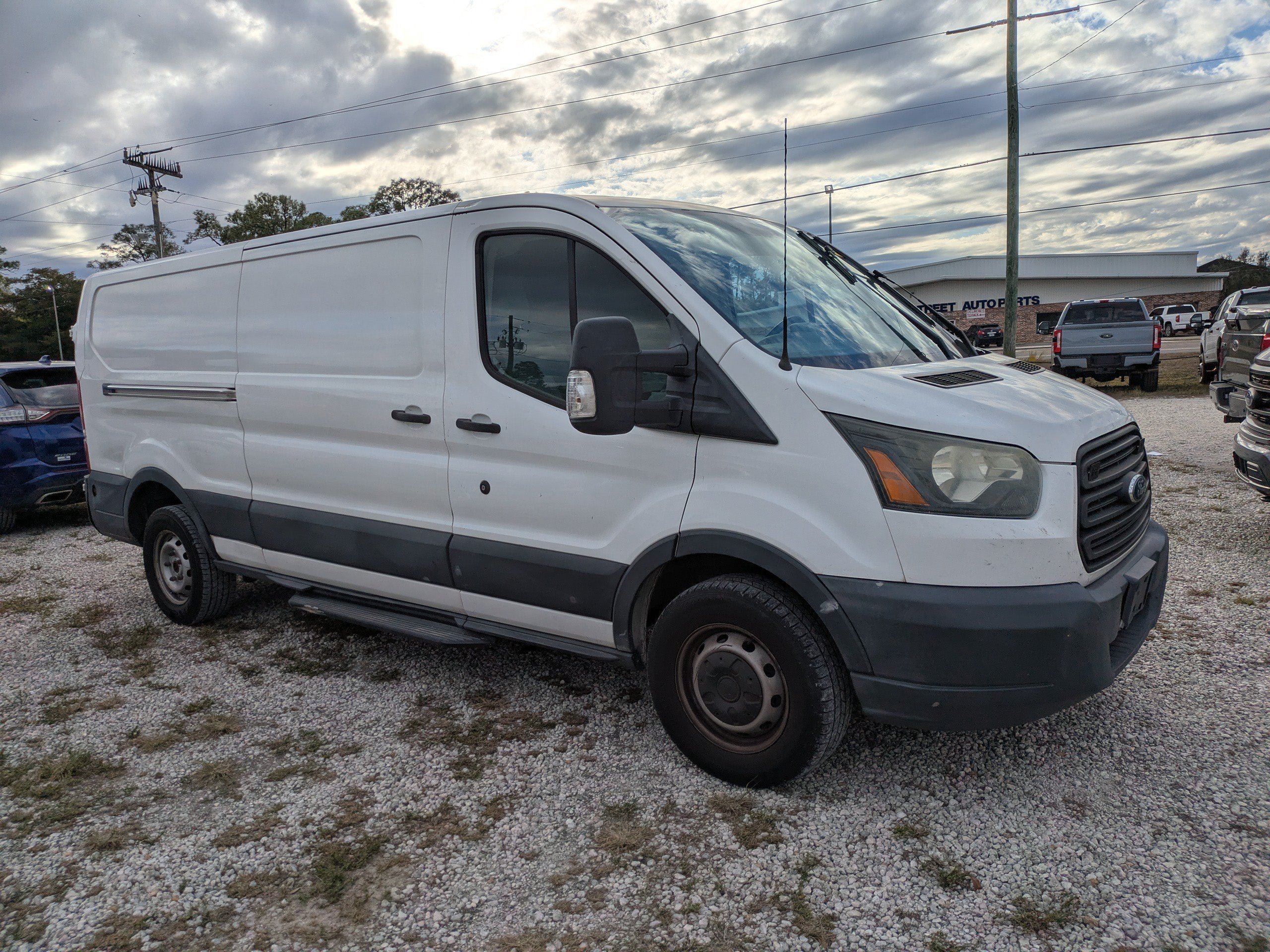 2015 Ford Transit Cargo Van T-350 148