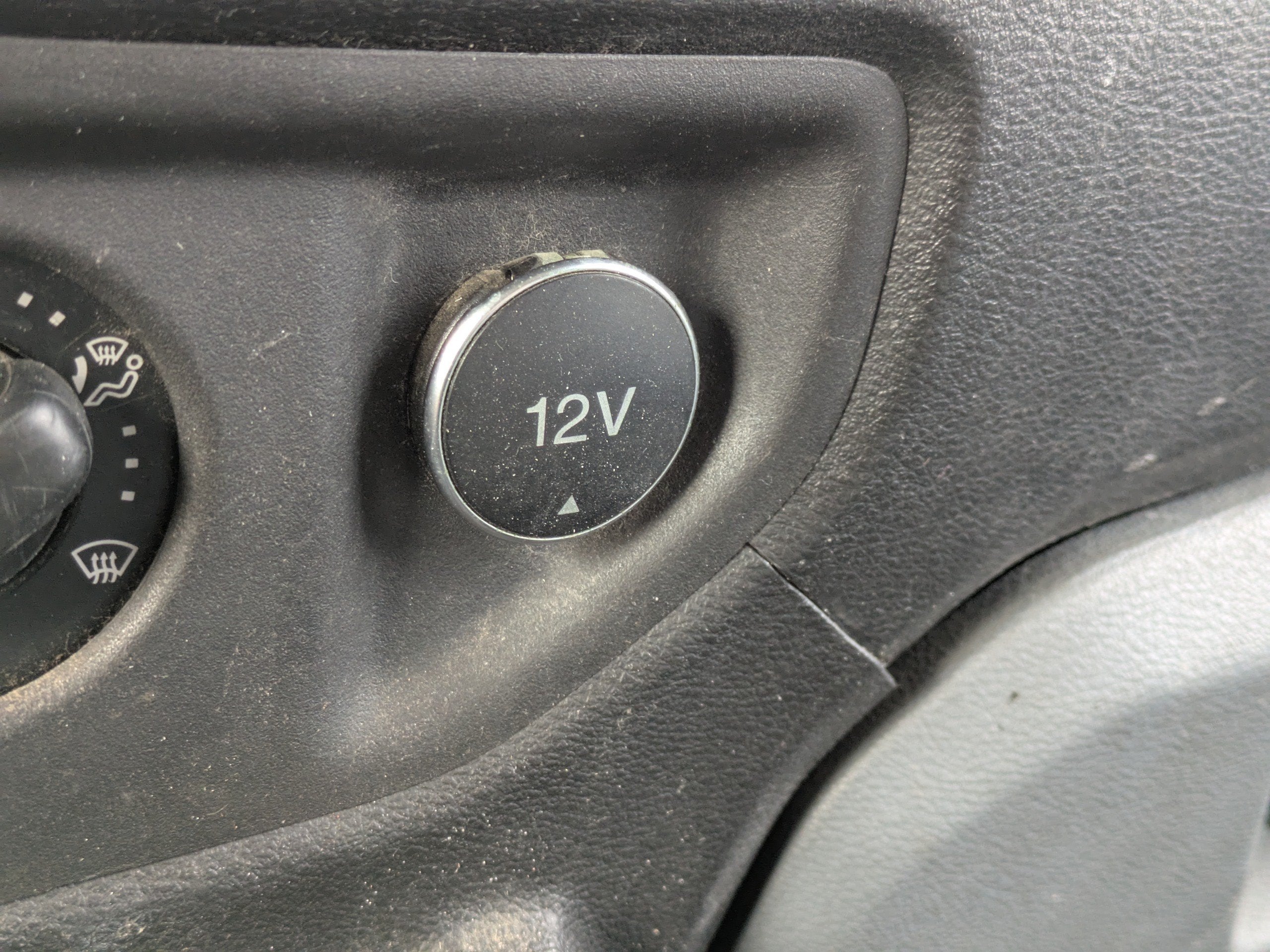 2015 Ford Transit Cargo Van T-350 148