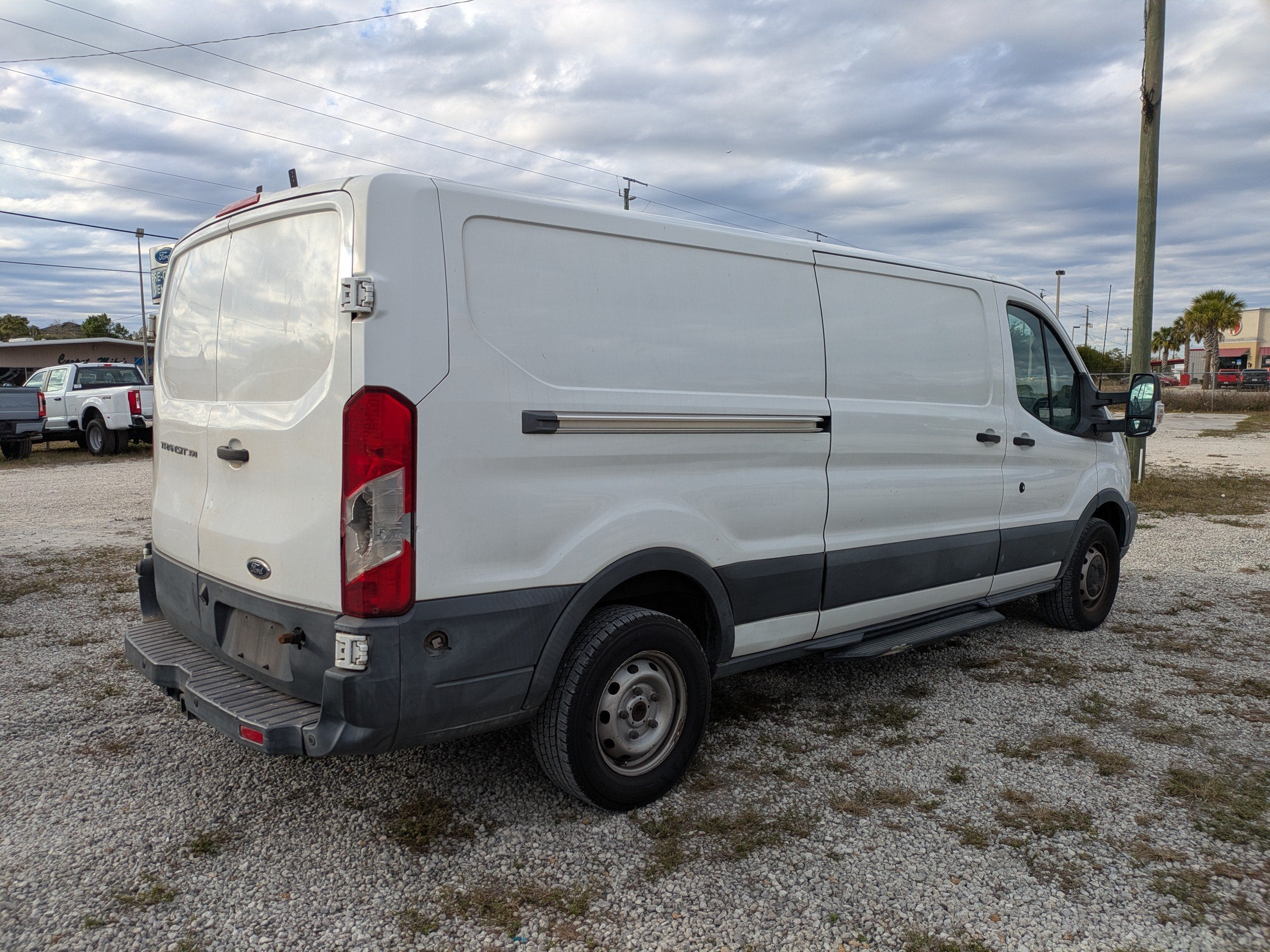 2015 Ford Transit Cargo Van T-350 148