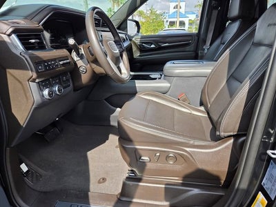 2023 GMC Yukon XL Denali