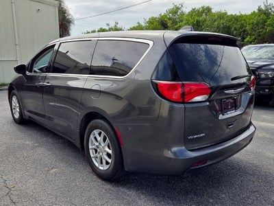 2020 Chrysler Voyager LX