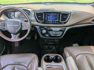 2020 Chrysler Pacifica Hybrid Limited