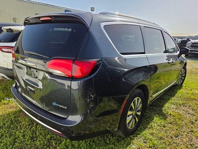 2020 Chrysler Pacifica Hybrid Limited