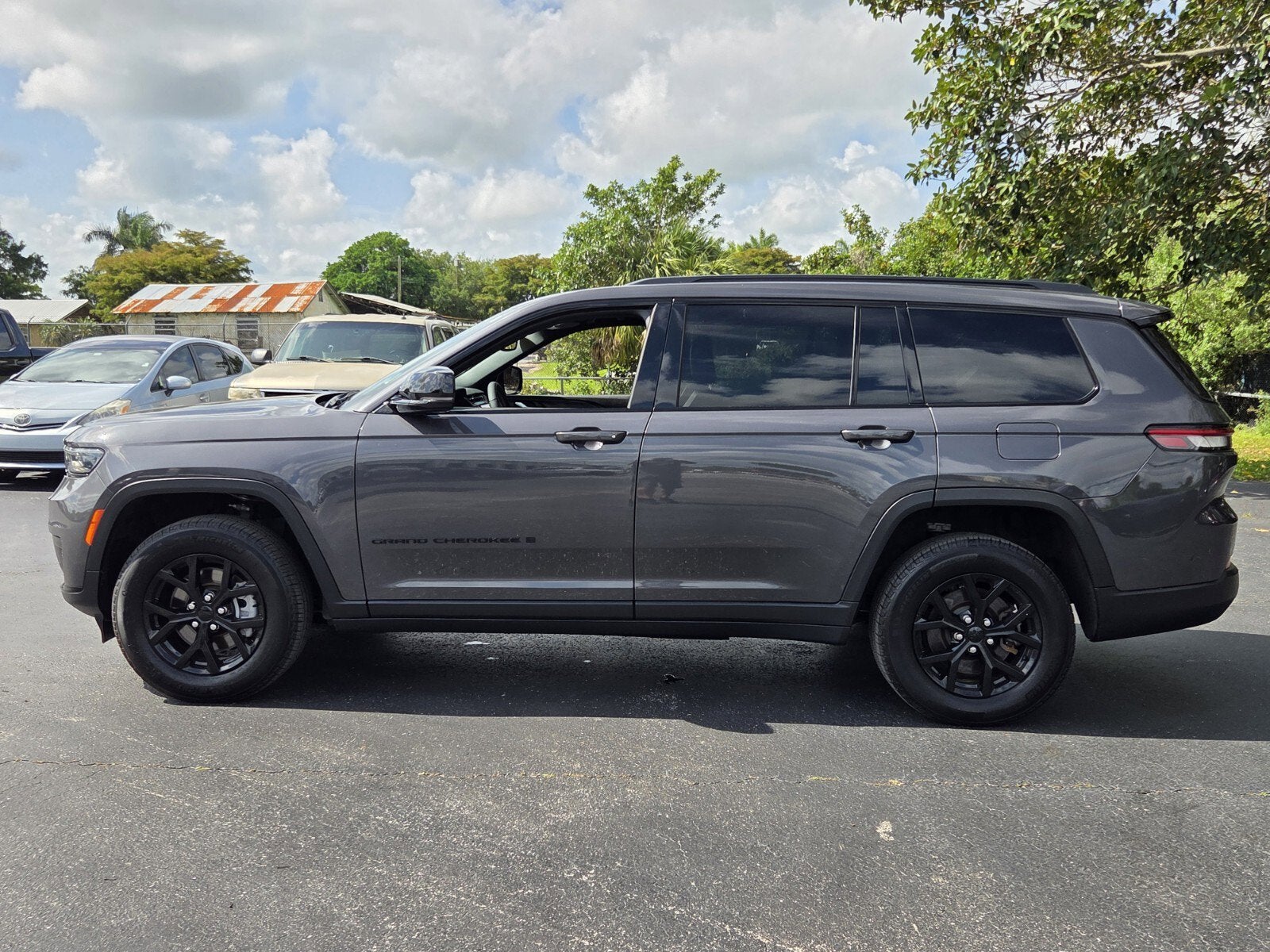 2025 Jeep Grand Cherokee L Altitude X