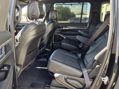 2024 Jeep Wagoneer L Series III